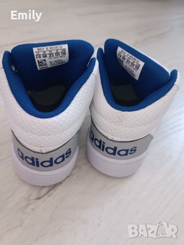 Детски кецове Adidas+подарък , снимка 3 - Детски обувки - 46160358