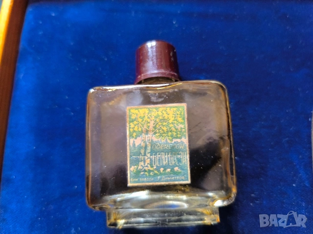 3 старинни антикварни шишета одеколон от соца, снимка 2 - Антикварни и старинни предмети - 53306751