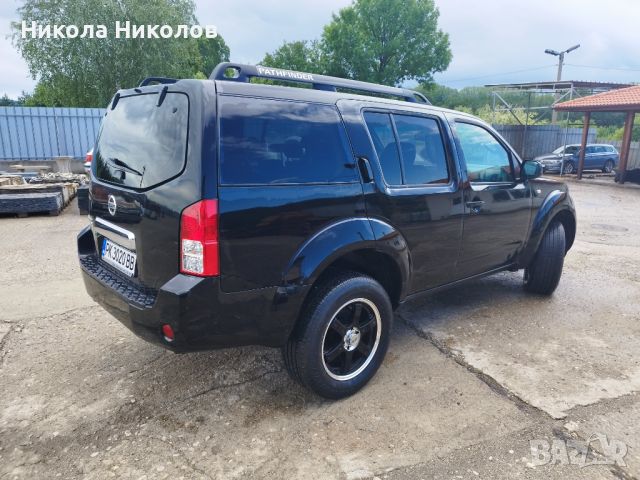 На части Нисан Патфайндър 2,5 дизел автомат 2006г. Nissan Pathfinder, снимка 7 - Автомобили и джипове - 46198454