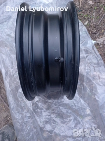 Джанта за Форд 14", снимка 2 - Гуми и джанти - 53963872