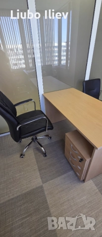 Офис мебели, снимка 13 - Работни маси и бюра - 52220531