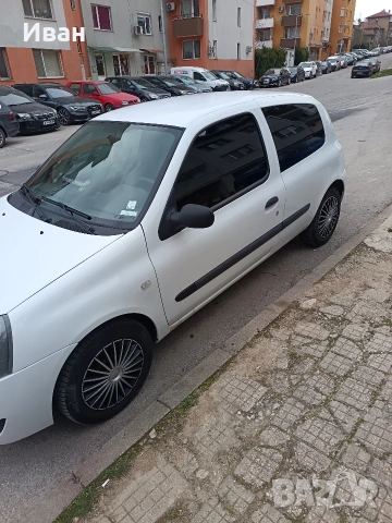 Рено Клио 2 1.5 dci 2007г, снимка 2 - Автомобили и джипове - 53932740