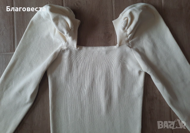 Нежна блуза (плетиво) , снимка 2 - Блузи с дълъг ръкав и пуловери - 53785719