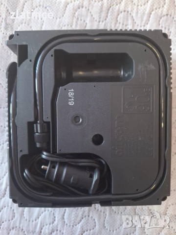 Оригинален компресор за гуми , снимка 2 - Аксесоари и консумативи - 51625114