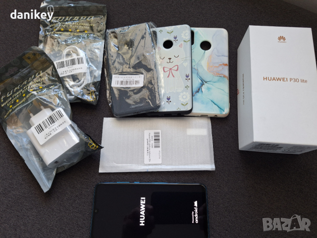 Huawei P30 Lite Dual SIM 128GB 4G с много допълнителни аксесоари, снимка 1