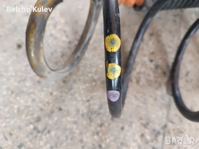 Пружина за Пежо 208, снимка 2 - Части - 53884028