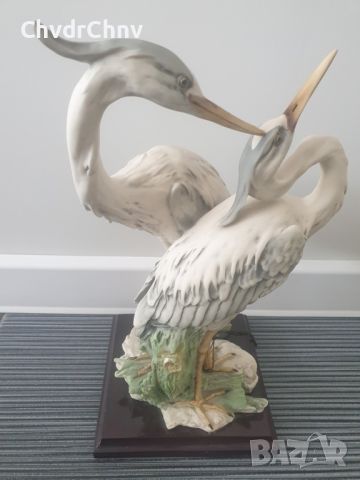 Армани Каподимонте фигура на две чапли (статуетка Capodimonte Armani HERONS), снимка 1 - Статуетки - 46722926