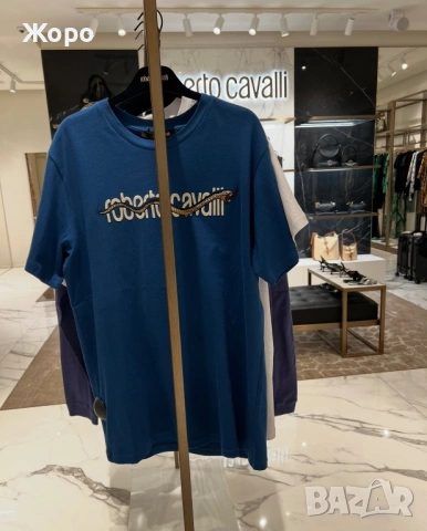 Оригинална Roberto Cavalli Синя Тениска – Snake Logo Design – Нова с Етикети и Торбичка – Luxury , снимка 16 - Тениски - 53507098