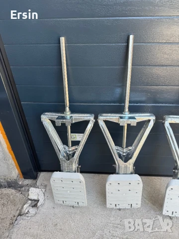 Комплект крака AL-KO (оригинални) Краката са свалени от чисто нова Каравана FENDT DIAMANT 560 -2024 , снимка 13 - Аксесоари и консумативи - 51241782