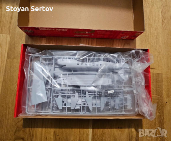 Douglas C-47 Skytrain модел за сглобяване на Airfix 1/72, снимка 3 - Други игри - 52861356