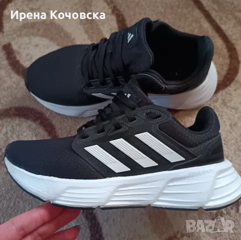 Adidas оригинални марагонки, снимка 1 - Маратонки - 47443799