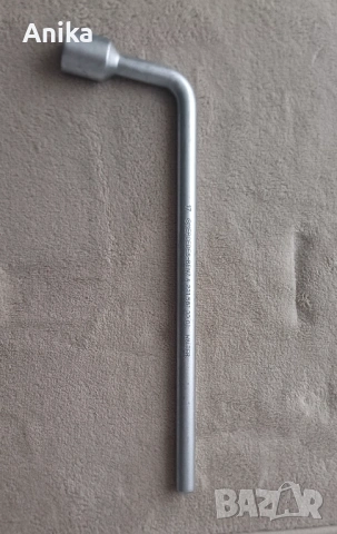 Оригинален ключ за болтове Mercedes