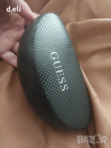 GUESS Original Нови слънчеви очила с калъф, снимка 6 - Слънчеви и диоптрични очила - 47928861