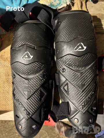 Мотонаколенки acerbis