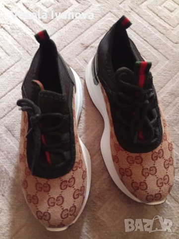 Дамски маратонки 