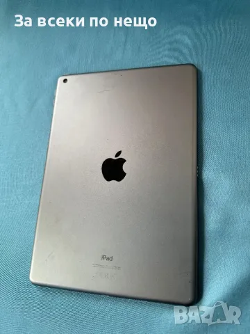 	ЗА ЧАСТИ! Заключен Таблет Apple iPad 10.2 8th Gen A2270 (2020) 128GB, снимка 3 - Таблети - 47173952