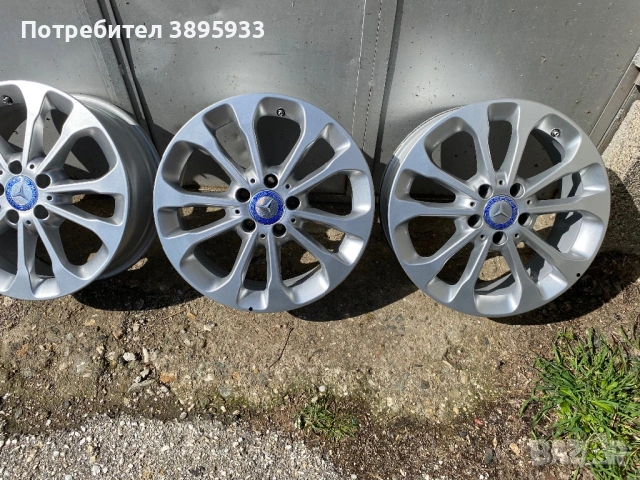 Ориинални джанти на Mercedes-Benz GLA 17”, снимка 3 - Гуми и джанти - 54074626