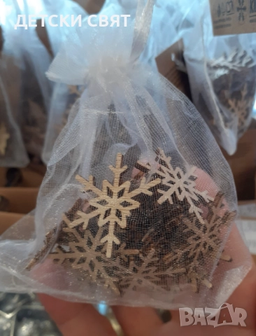 Коледна декорация , снимка 10 - Декорация за дома - 52120664