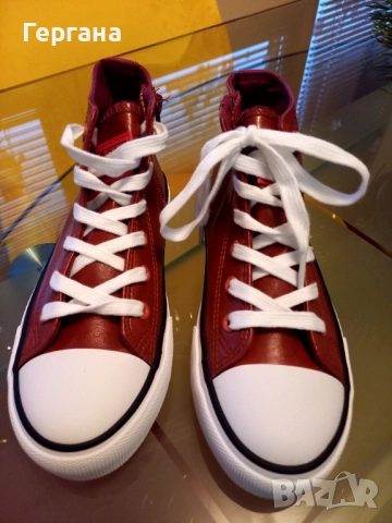 Нови високи кецове 