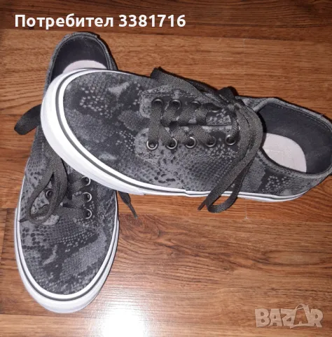 Vans естествена кожа , снимка 1 - Детски гуменки - 47166204