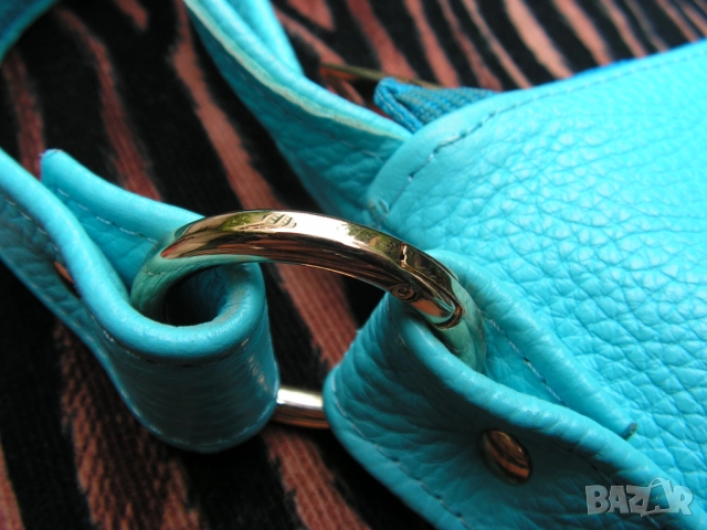 Нова, практична, дамска чанта, снимка 8 - Чанти - 51513373