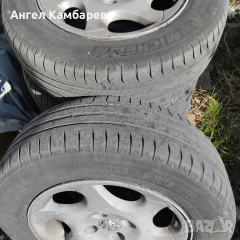 Алуминиеви джанти с летни гуми, снимка 2 - Гуми и джанти - 45009477