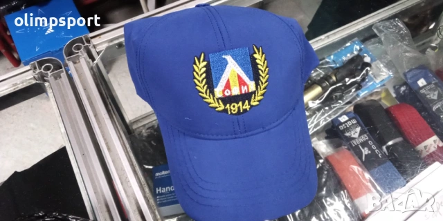шапка с козирка левски нова 