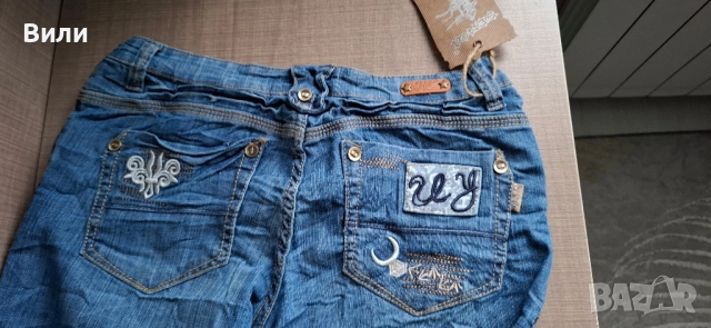 Дамски дънки 10 лв, снимка 7 - Дънки - 51883617