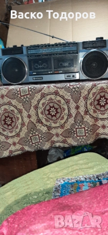 Двукъсетъчен радиокасетофон Hitachi trk w22e