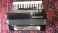 Продавам акордеон Weltmeister Stella 120 баса, снимка 1