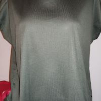 тъмно зелена блузка , снимка 1 - Тениски - 45717368