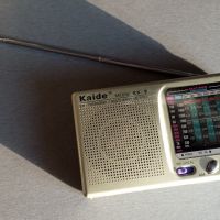 Радио, снимка 1 - Радиокасетофони, транзистори - 45225311