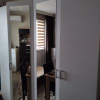 Четирикрилен гардероб със огледала , снимка 1 - Гардероби - 45803905