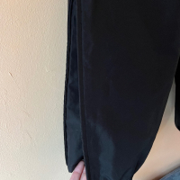 Дамски черен скиорски панталон S размер с джобове 🖤, снимка 5 - Спортни екипи - 44993250
