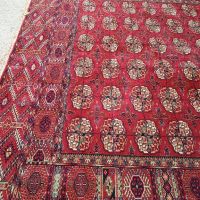 Ръчно тъкан огромен Туркменски килим модел Бухара килимът няма забележки просто трябва да се освежи, снимка 8 - Килими - 45452941