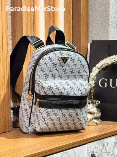 Дамска раница Guess  Размер 35/26 см , снимка 1