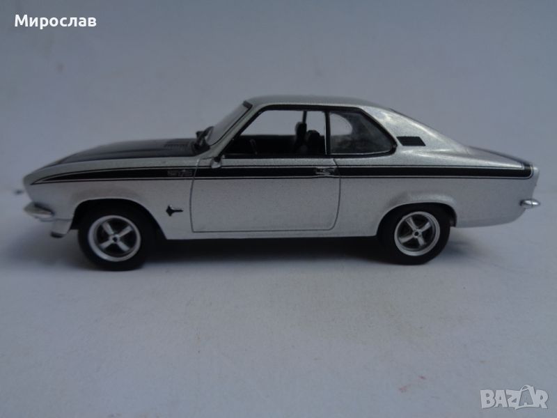 1:43 OPEL MANTA КОЛИЧКА ИГРАЧКА МОДЕЛ, снимка 1