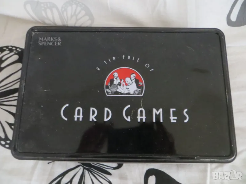 Комплект игра за карти в кутия Marks & Spencer, снимка 1