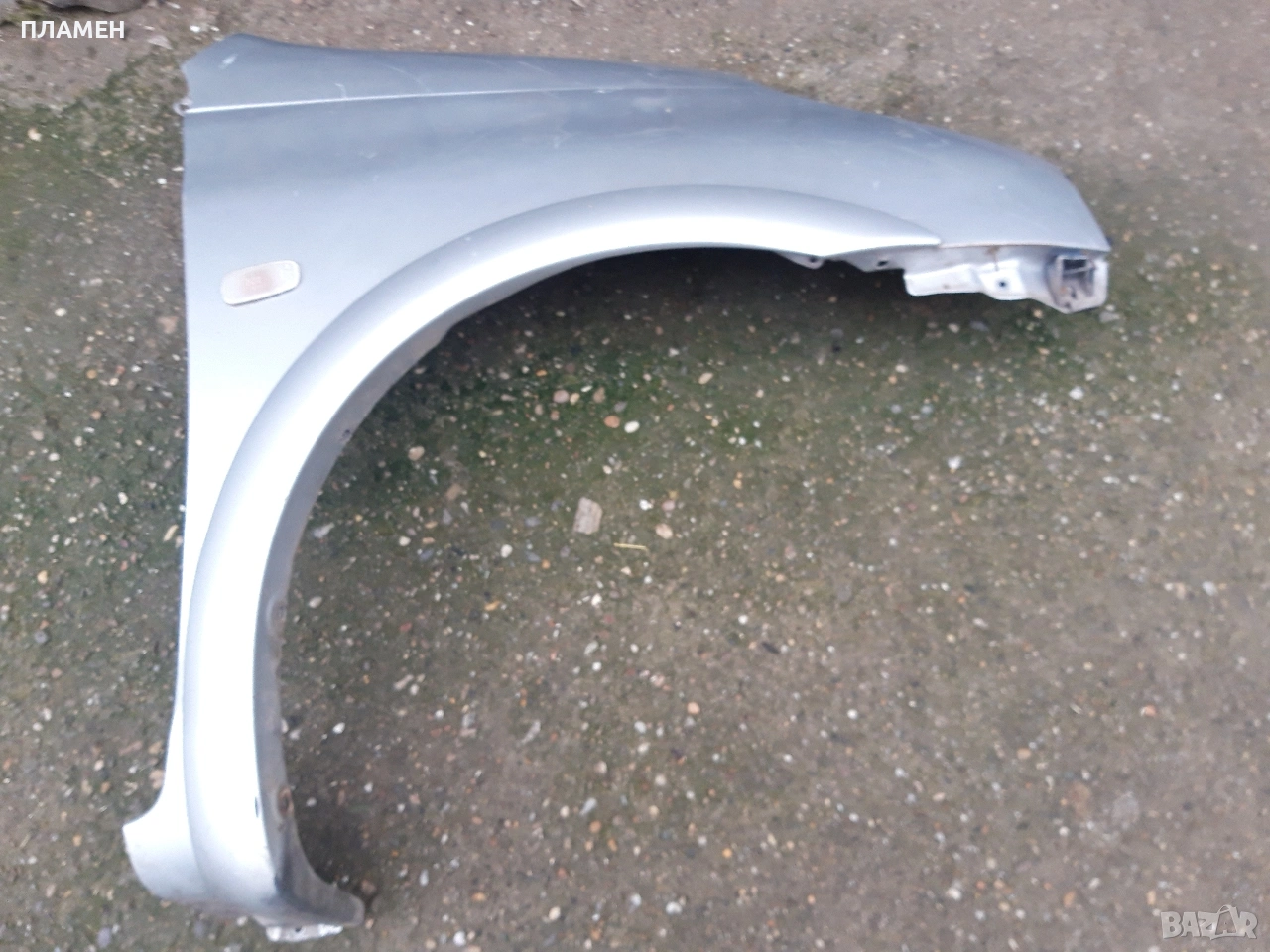 Преден калник с вежда и мигач за Toyota qris verso-99-2005 г., снимка 1