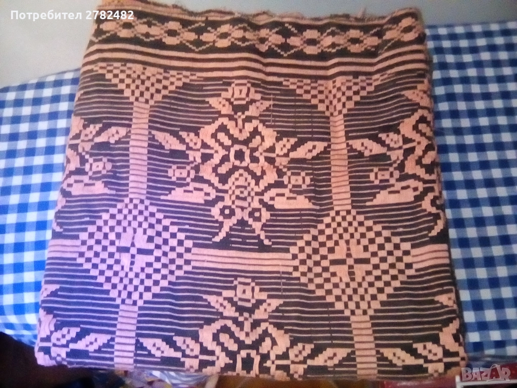 Ръчно тъкани къси килими и калъфка за възглавница, снимка 1