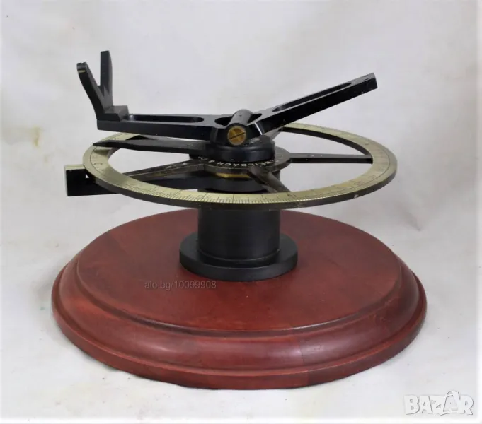 600 Корабен пеленгатор от плътен месинг., снимка 1
