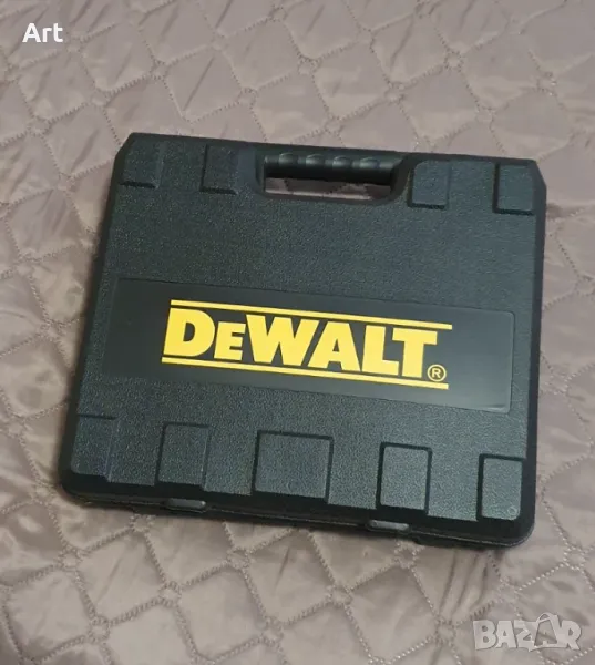 Ударен винтоверт Dewalt 24V/5ah, снимка 1
