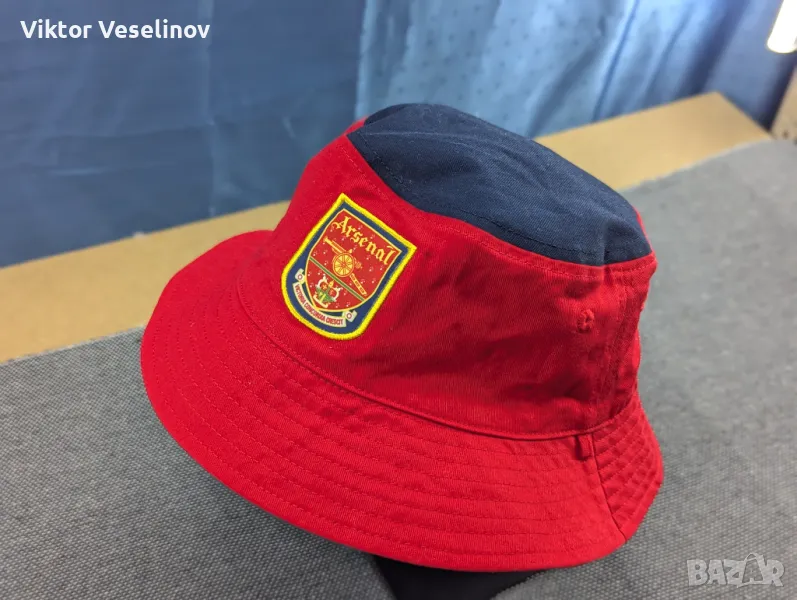 Arsenal Bucket Hat One Size Двулицева Арсенал Шапка Идиотка, снимка 1