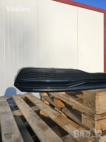 Оригинален заден дифузьор Audi A7 C8, снимка 4 - Аксесоари и консумативи - 53499811