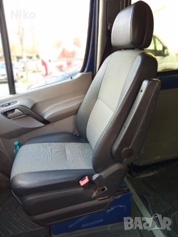 Предна дясна седалка за спринтер 906