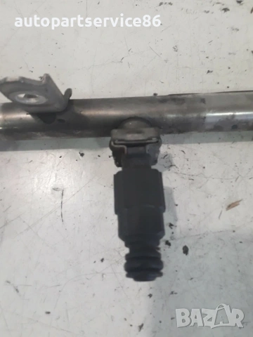 Рейка за гориво с инжектори за Mercedes A140 W168 (1997-2002) 0280151036 , снимка 3 - Части - 53975605