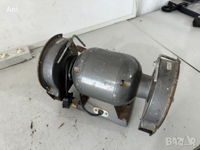 Шмиргел - Bench Grinder 370 W, снимка 4 - Други машини и части - 46633569