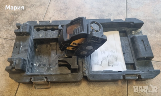 лазерен нивелир DeWALT DW088CG, снимка 4 - Други инструменти - 53620393