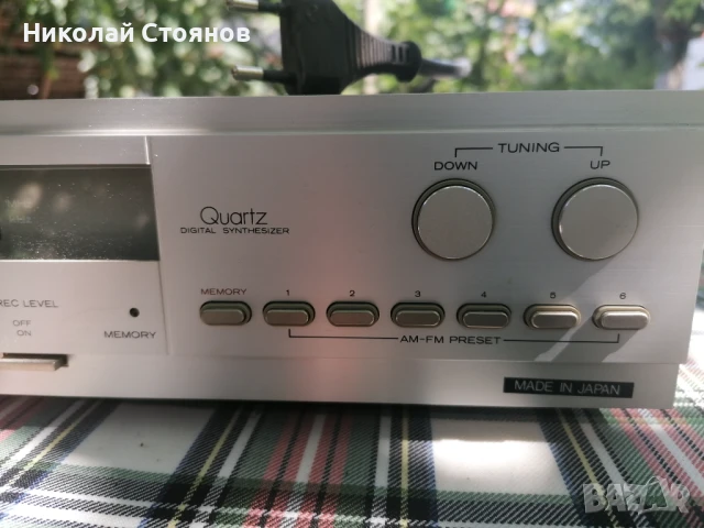 Стерео тунер Hitachi FT-4400, снимка 5 - Аудиосистеми - 51401352