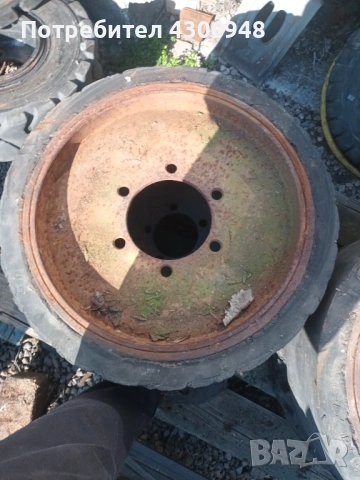 Джанти и гуми за мотокари, снимка 18 - Индустриална техника - 53960321